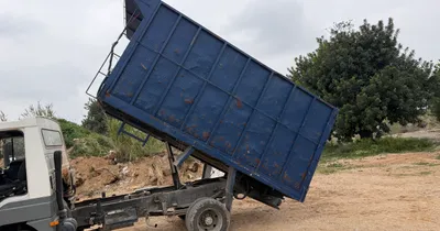 Imagen del anuncio: Transportes de graba y arena, escombros